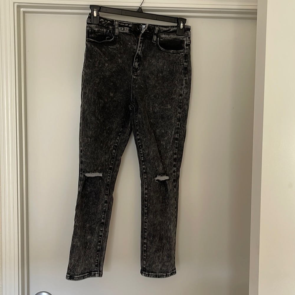YMI Distressed Ripped Jeans